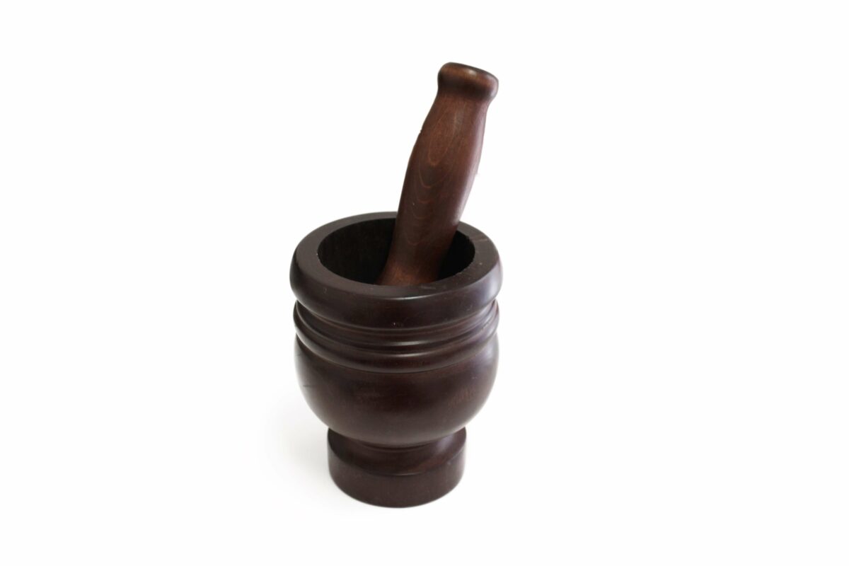 Wooden dark mortar w/pestle Calder