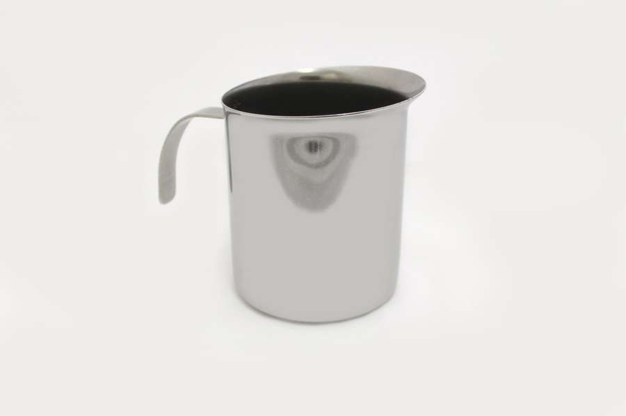 Martina milk jug cup 1 Calder
